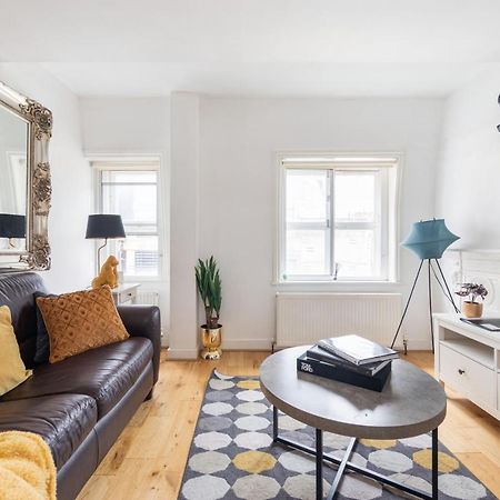 Spacious 1 Bed Oxford Street Apartment - Sleeps 4 Лондон Екстериор снимка