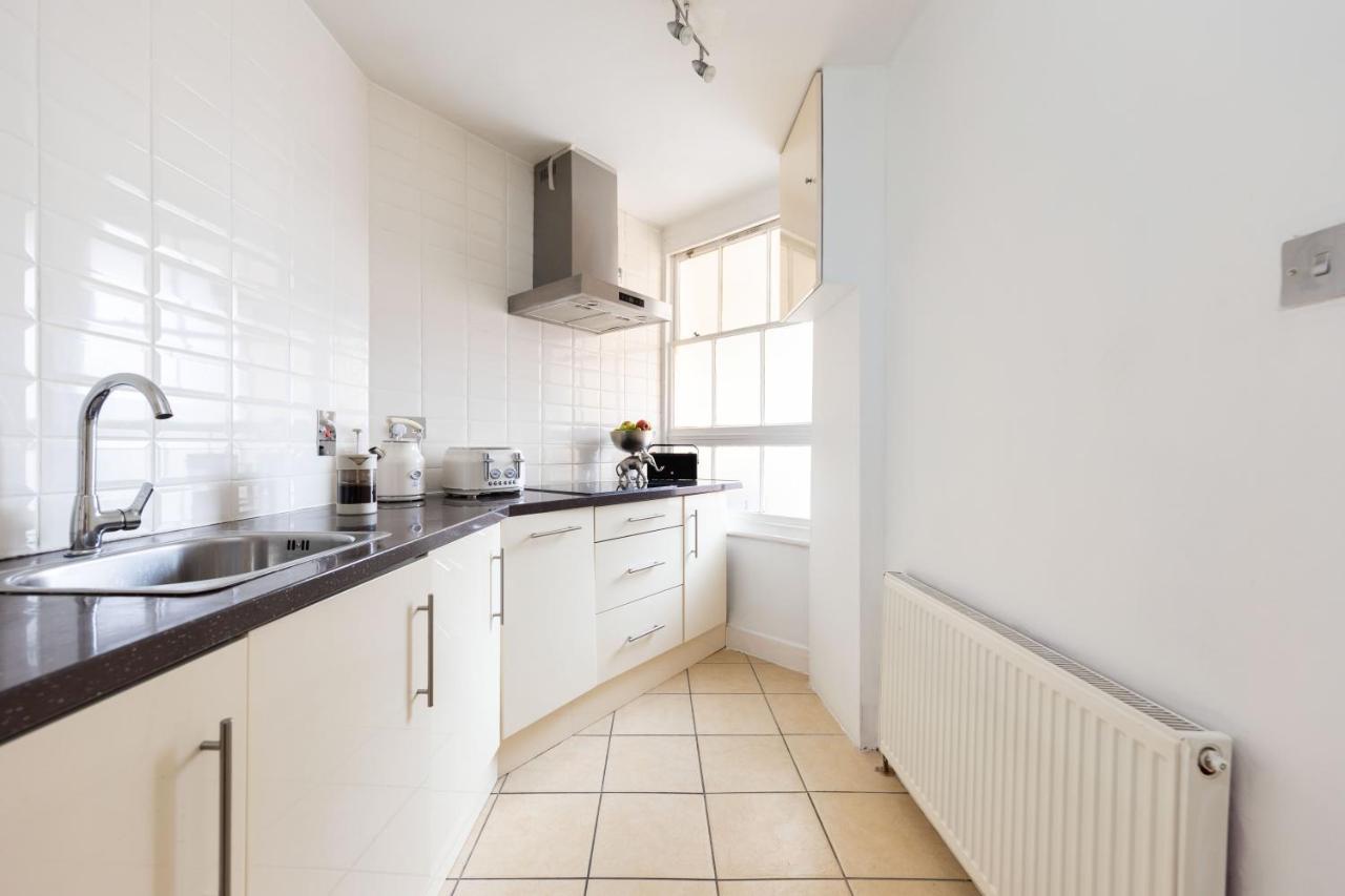 Spacious 1 Bed Oxford Street Apartment - Sleeps 4 Лондон Екстериор снимка